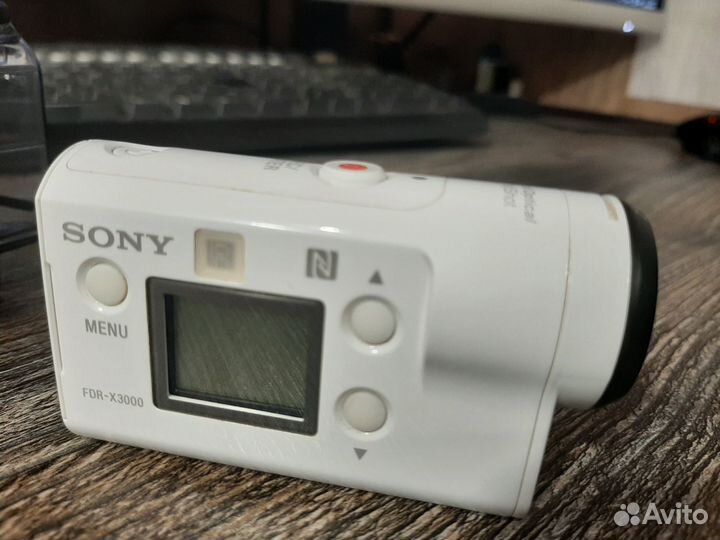 Sony 4K FDR-X300 (Экшн-камера)