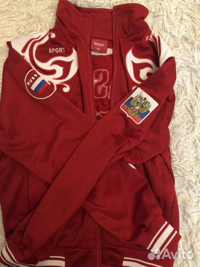 Спортивный костюм женский