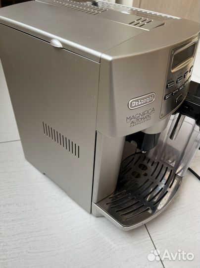 Кофемашина delonghi magnifica cappuccino