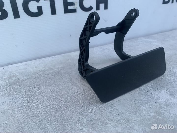 Крышка омывателя фары правая Mercedes A1648850226