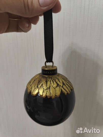 Игрушка на ёлку Alexander MQueen