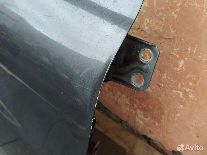 Передняя правая дверь fiat albea