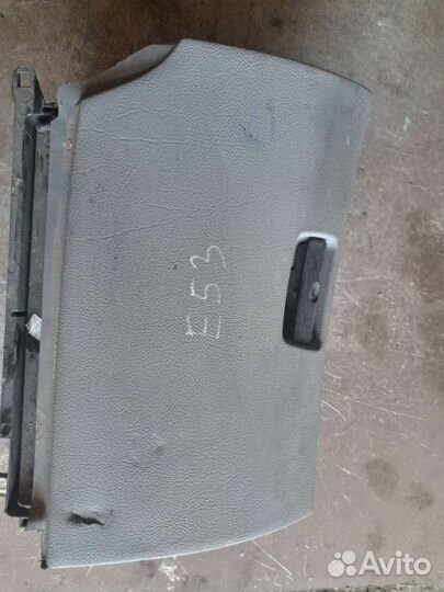 Бардачок на BMW E53