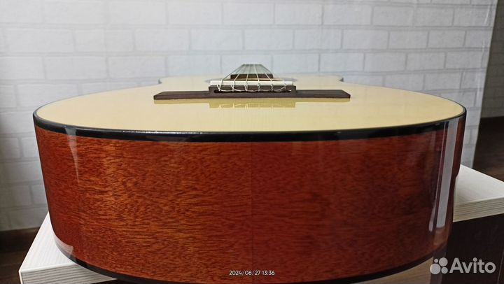 Классическая гитара бу