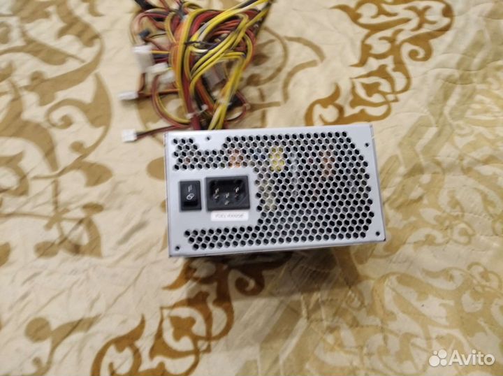 Блоки питания для пк foxline 450w/fsp 700w