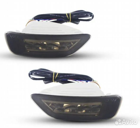 Фонарь противотуманный Jeep Grand Cherokee Wk2