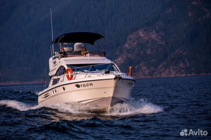 Аренда яхты, катера, прогулка на яхте по морю