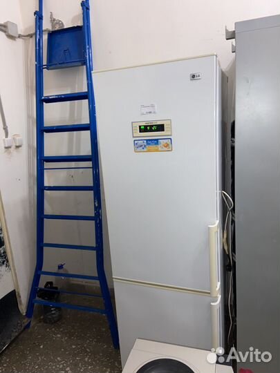 Холодильник lg
