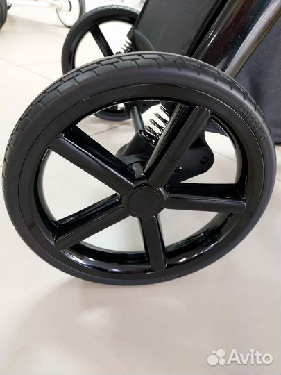 Прогулочная коляска Carrello Bravo Sl