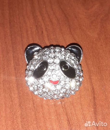 Брошь panda со стразами