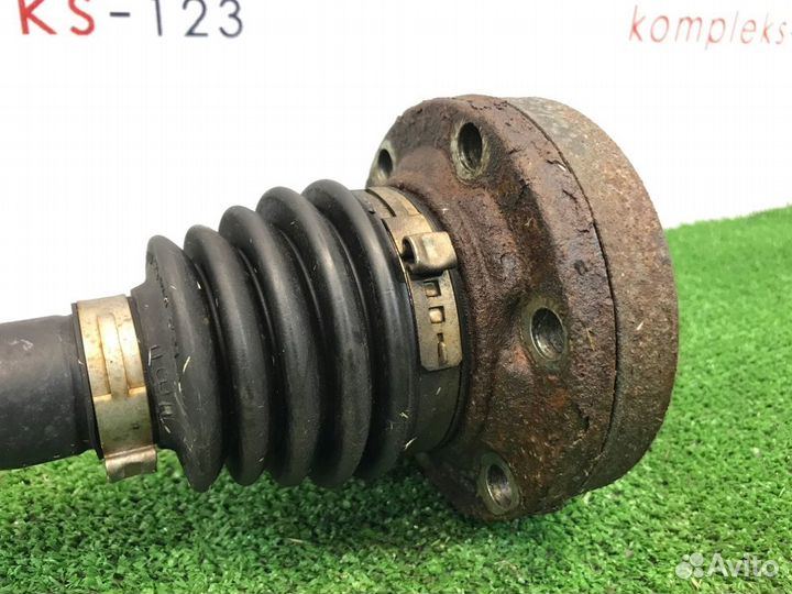 Приводной вал задний Audi Q7 4L BHK 2008