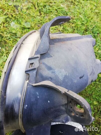 Фара на Ланос