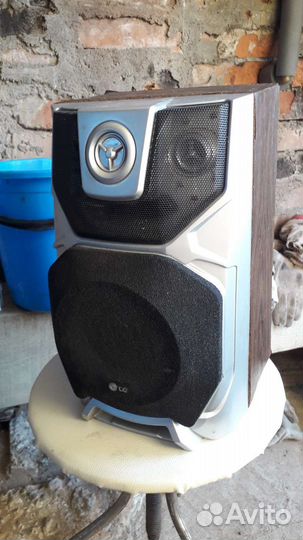 Колонки от музыкального центра