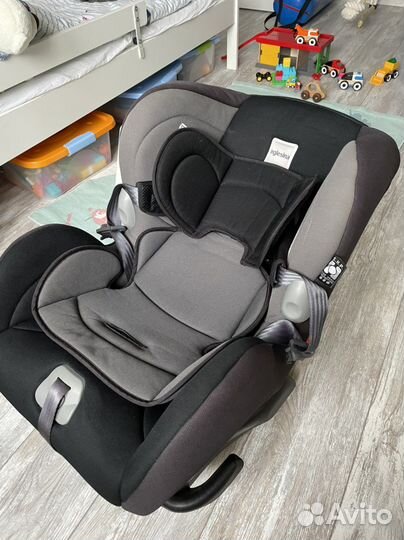 Детское авто кресло Inglesina marco polo