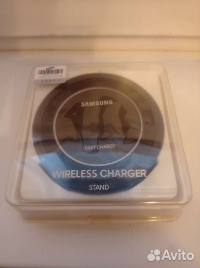 Samsung wireless charger EP-NG930