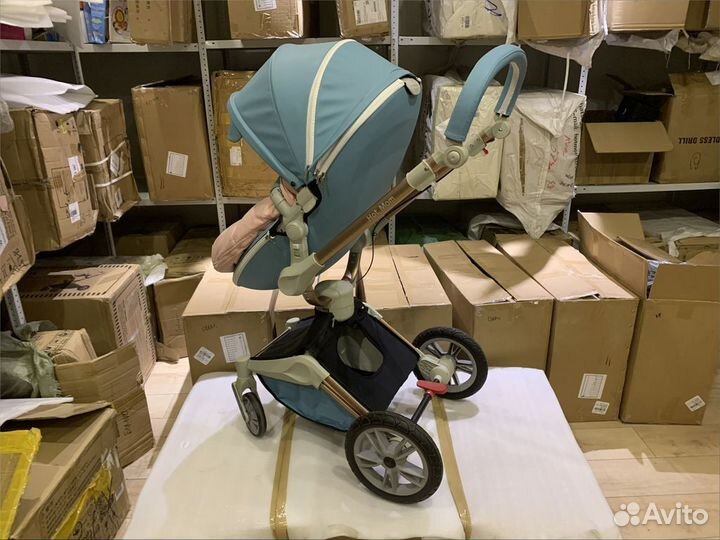 Коляска для новорождённых Hot Mom