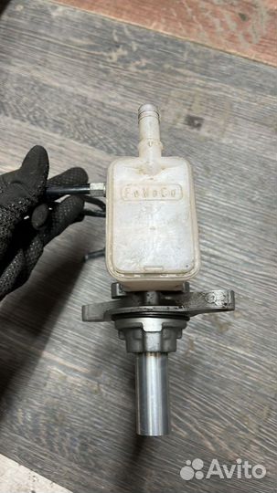 Главный тормозной цилиндр Mazda CX-7 1 пок