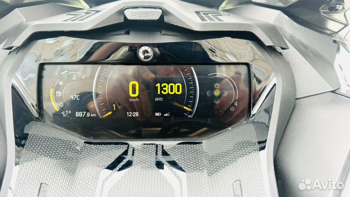 SKI-DOO expedition SE 900 ACE turbo VIP