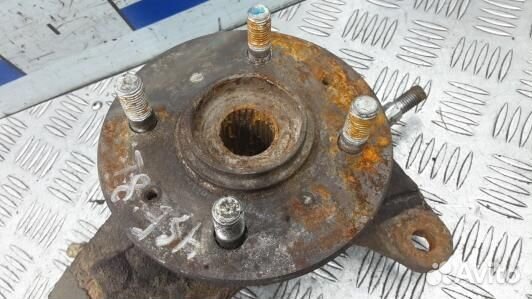 Ступица передняя левая honda civic 6 (HSE08K901)