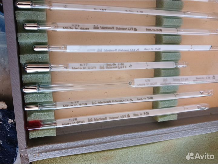 Термометры лабораторные разные