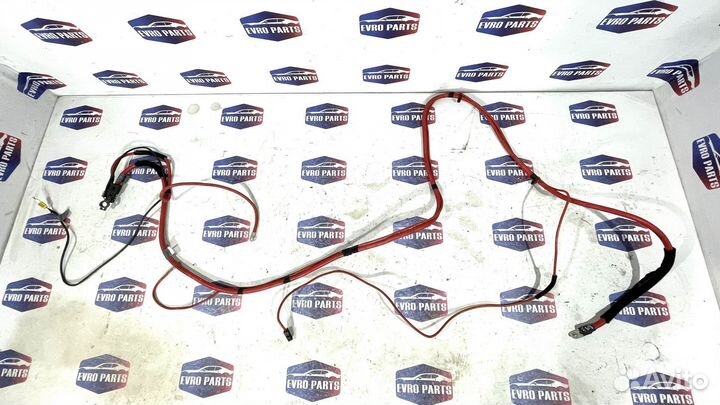 Плюсовой провод по днищу BMW X5 E-53