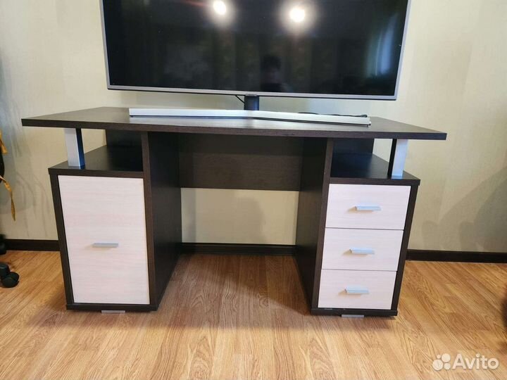 Письменный стол бу