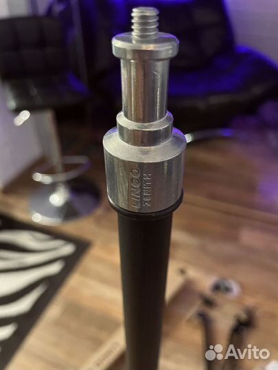 Стойка,пантограф,подставка для гитары