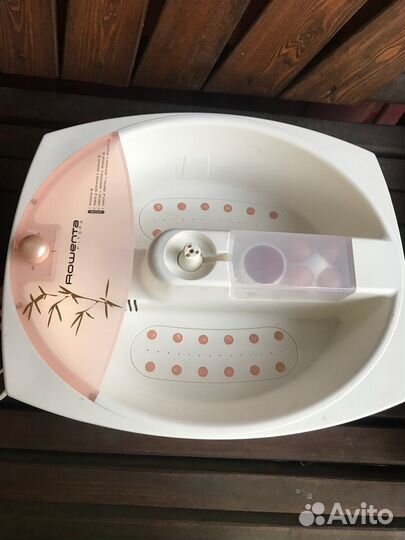 Ванночка для педикюра с массажёром для ног rowenta