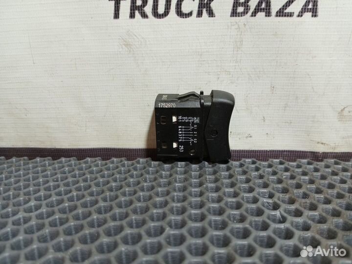 Кнопка адаптивного круиз-контроля Scania 5-series