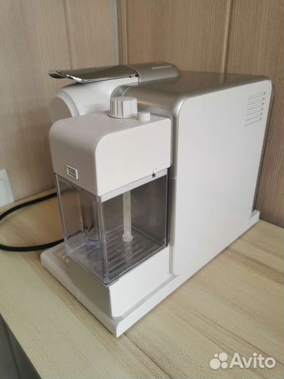 Кофемашина delonghi nespresso