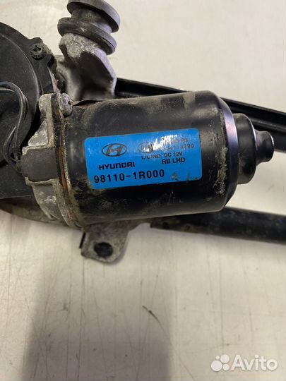 Моторчик стеклоочистителя передний Hyudai Solaris