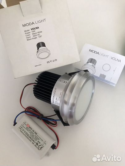 Светильники встроенные потолочные