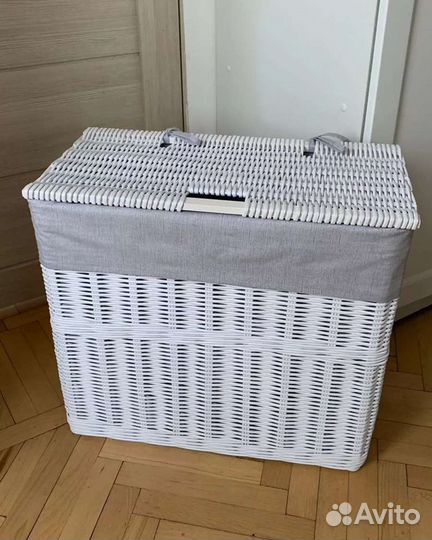 Плетёная корзина для белья