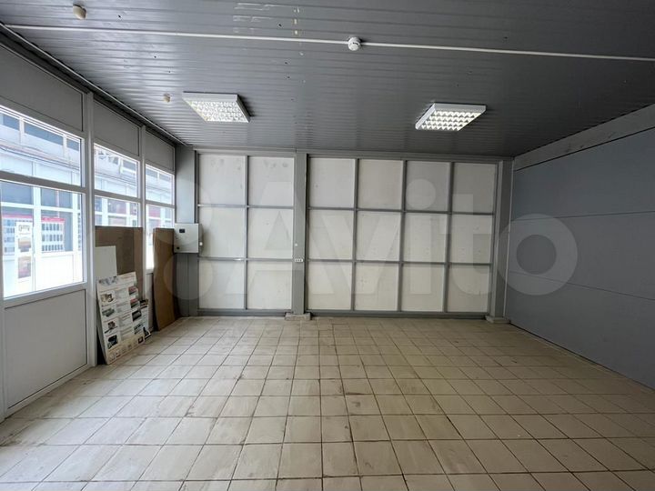 Торговая площадь, 35 м²