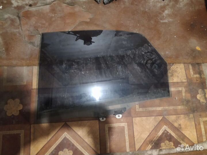 Стекла боковые Хонда Аккорд 5