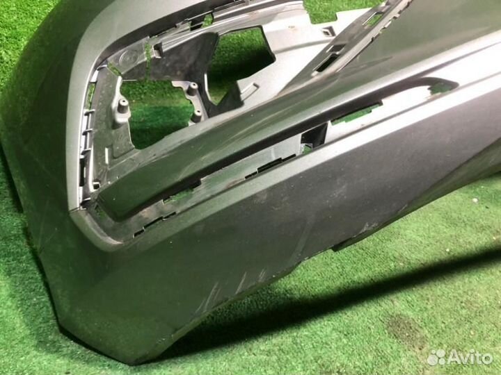 Бампер передний Volvo V60