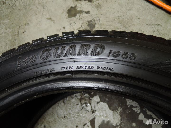 Yokohama Ice Guard IG65 205/65 R16