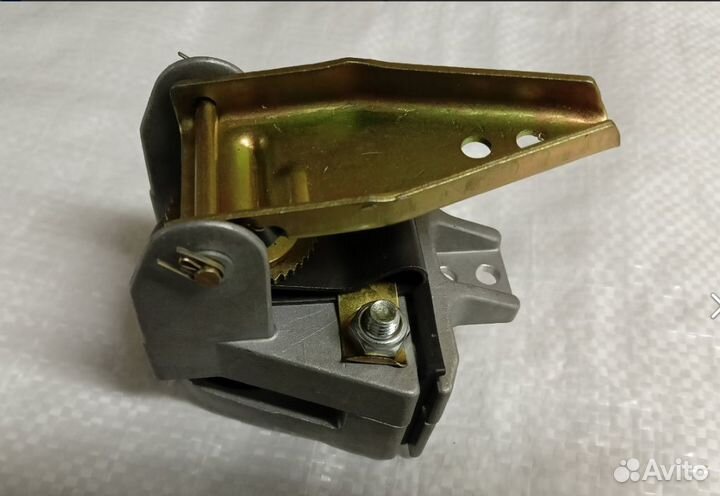 Тормоз механический для снегоходов Буран Тайга