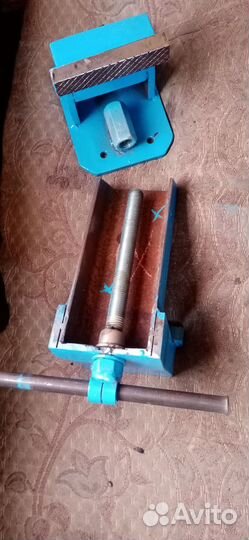 Тиски разные, самодельные