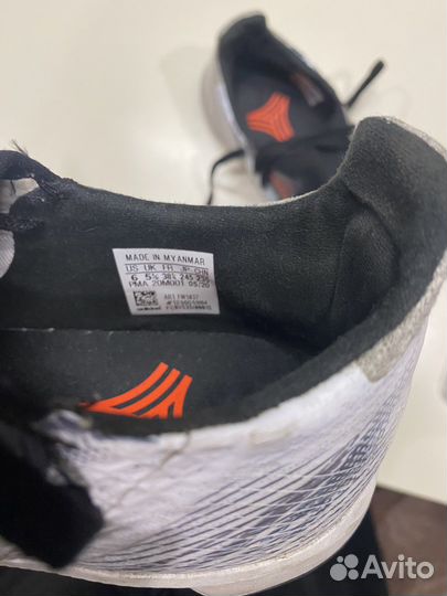 Бутсы adidas детские 37,5р