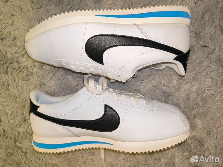 Nike Cortez White Black
