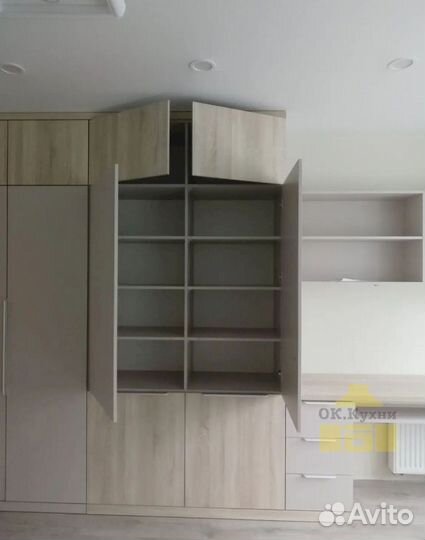 Встроенный шкаф