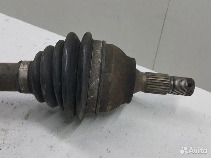 Привод передний левый Peugeot 308