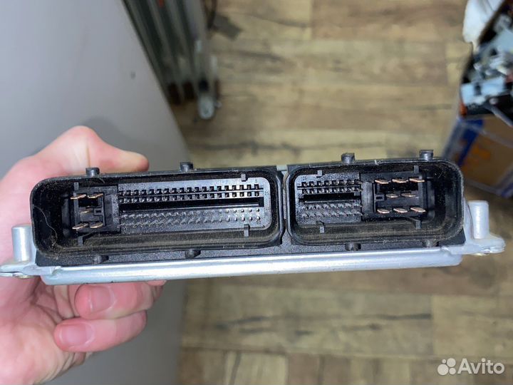 Блок управления двигателем Audi A4 2001-2006