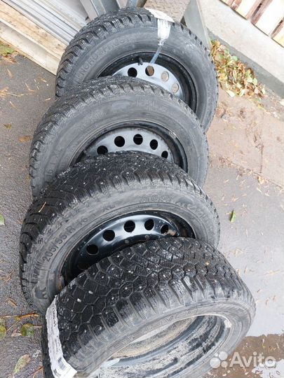 Gislaved Nord Frost 200 205/55 R16
