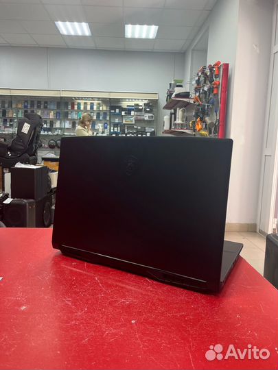 Ноутбук msi GF76 Katana