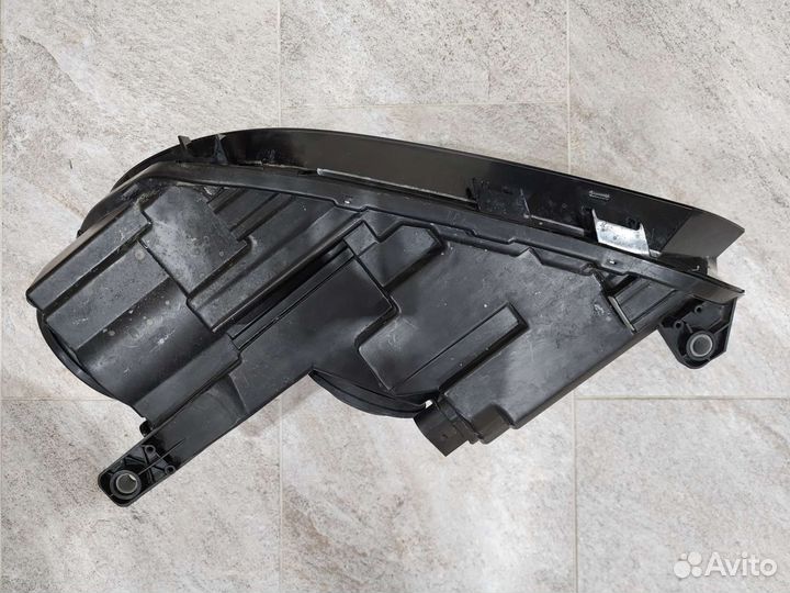 Фара с эл/кор. Volkswagen Tiguan 11-15