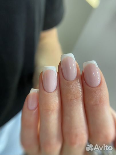 Маникюр/педикюр