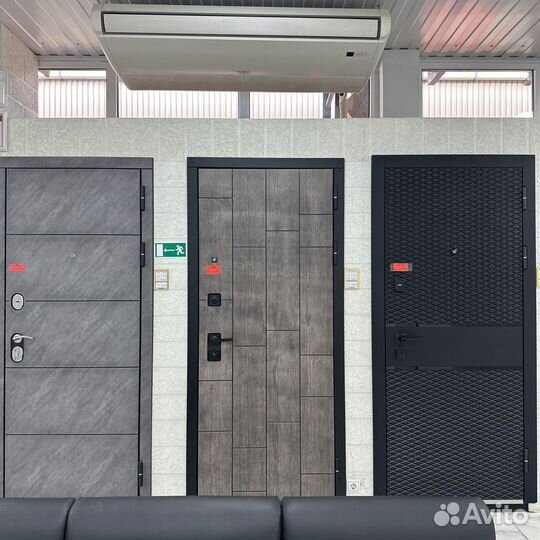 Двери входные