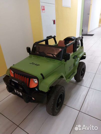 Детский электромобиль